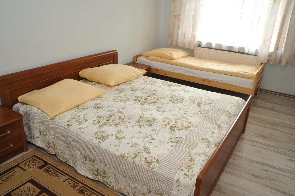 Bed and Breakfast Osrodek Wypoczynkowy Crystal Polańczyk Exterior foto